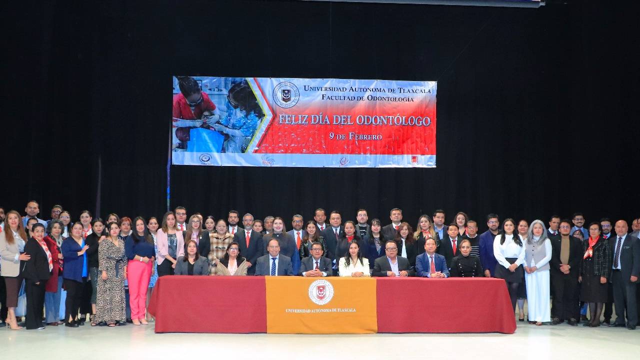 Odontología UATx es ejemplo por su calidad y excelencia educativa: Rector