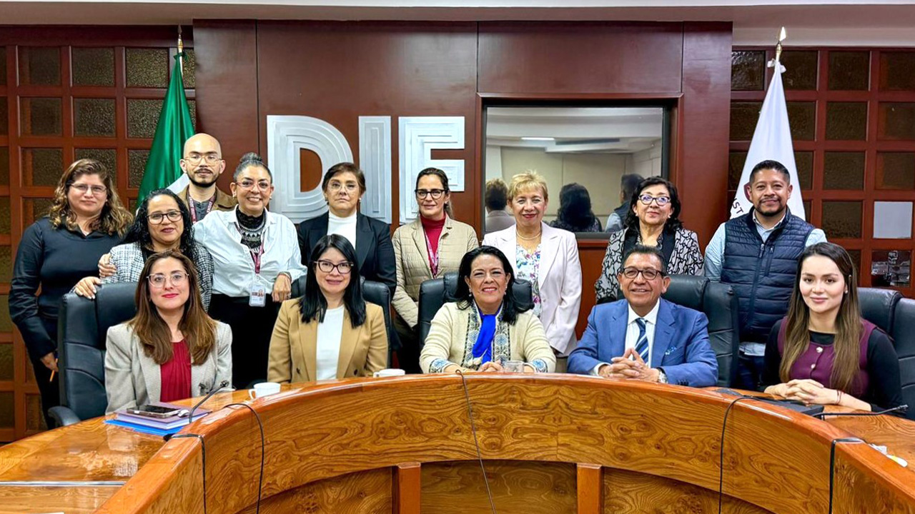 Rector de la UATx se integra a la Comisión para la Certificación de Profesionales que laboran en Educación Inicial y Primera Infancia