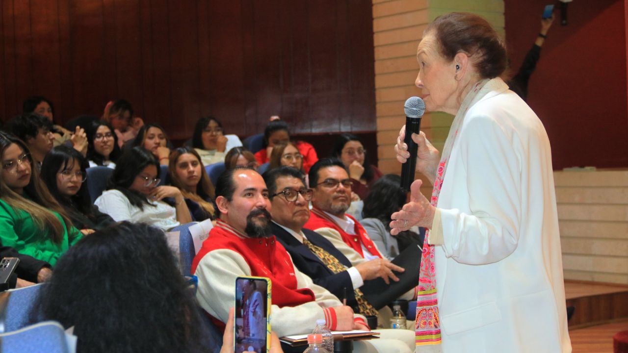 FCDH-UATx presentó el libro Aproximaciones al diagnóstico cualitativo en la identificación de aptitudes sobresalientes