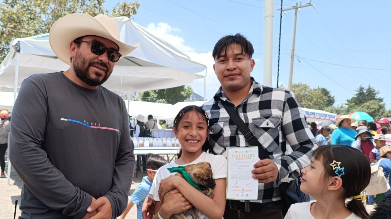 Huamantla promueve la adopción responsable durante el festival de la niñez