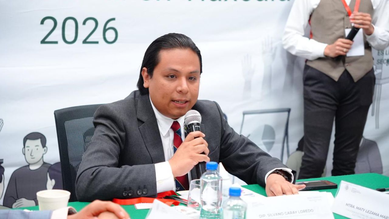 Analizan retos de la IA y Comunicación Política rumbo a la reforma de la Ley Electoral de Tlaxcala en el Congreso
