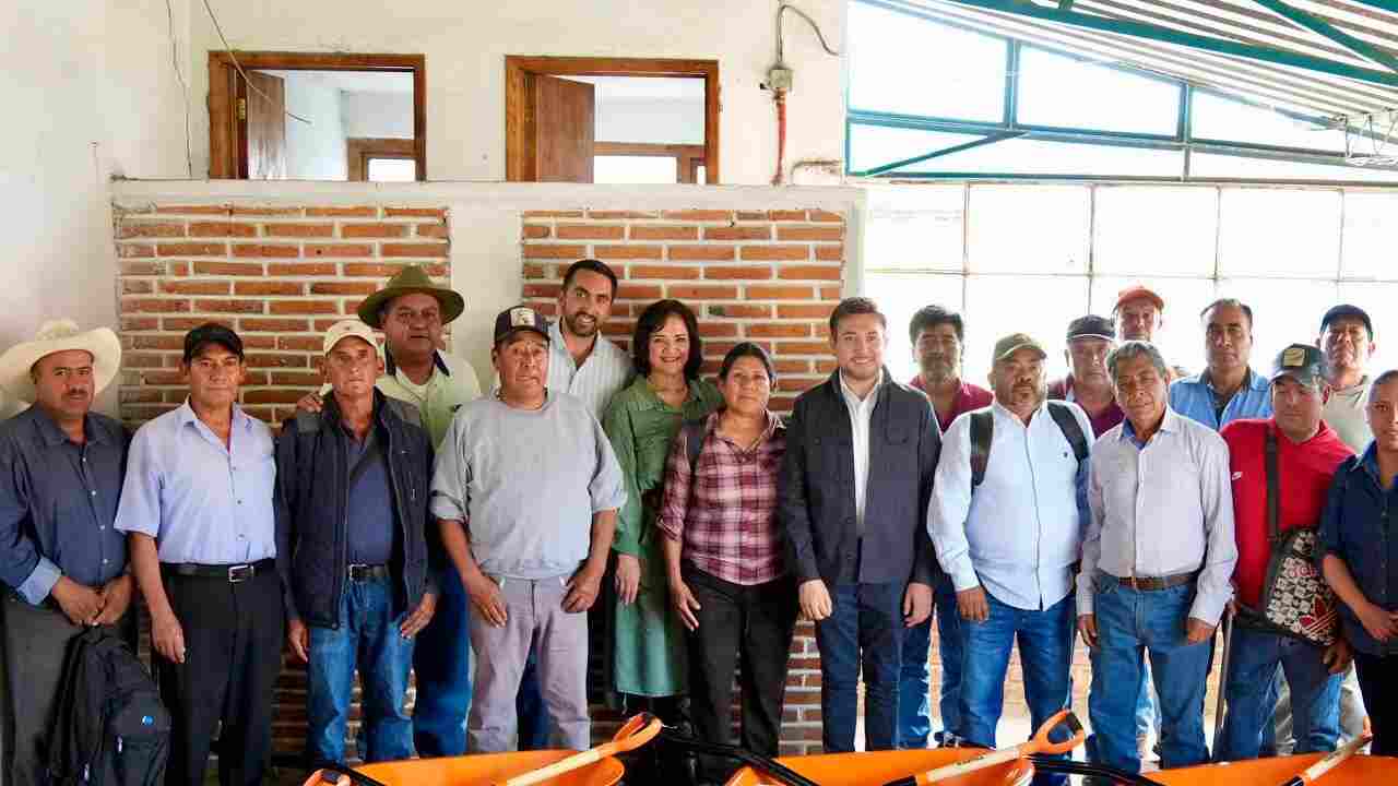 Salvador Santos fortalece la coordinación con autoridades ejidales y de comunidad en favor del sector rural huamantleco