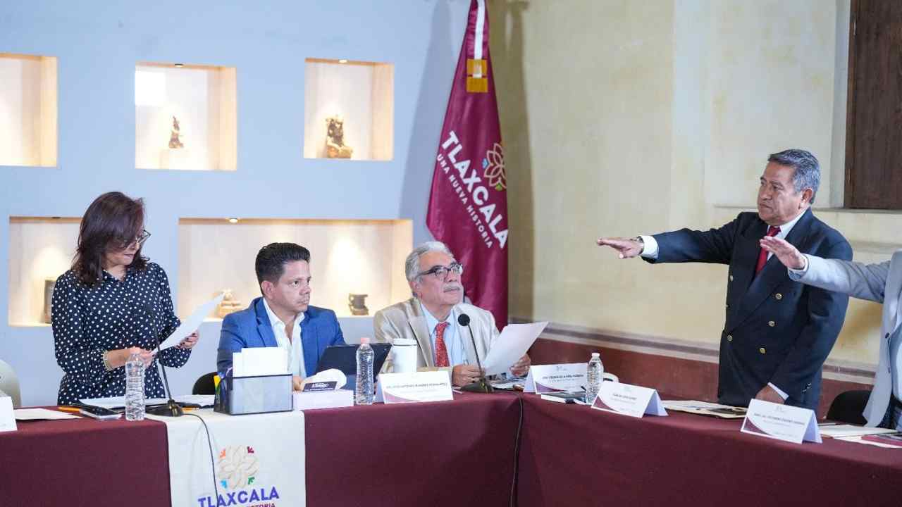 Alcalde de Tlaxcala rinde protesta como integrante del Consanfran