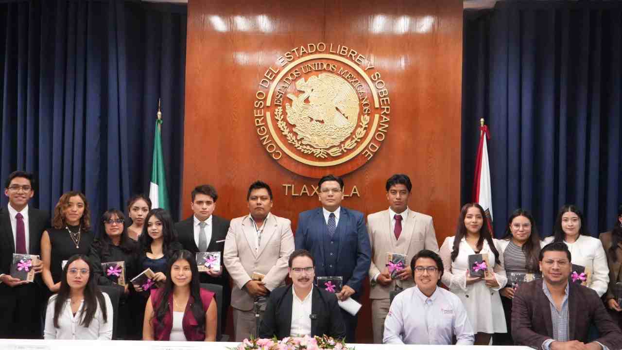 Concluyen convenciones del Parlamento Juvenil 2026