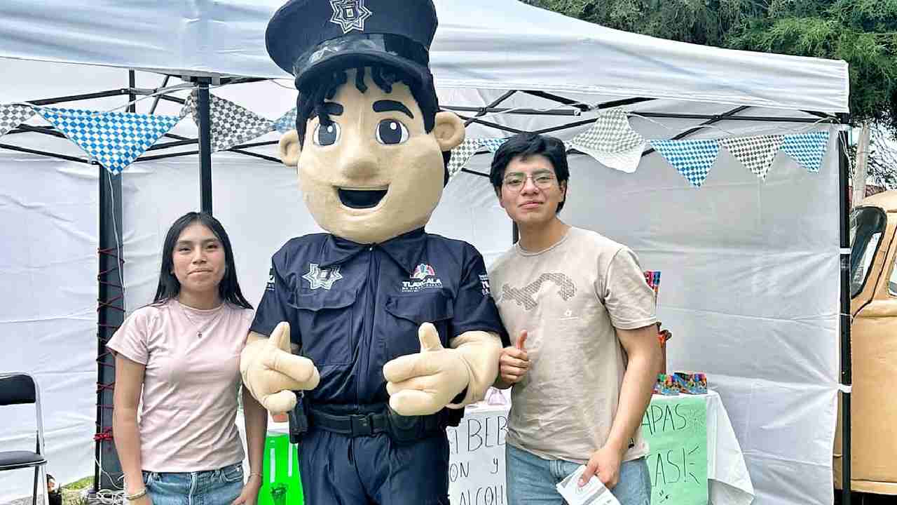 Lleva Seguridad Municipal de Tlaxcala cultura de la prevención a San Buenaventura Atempan durante festividades