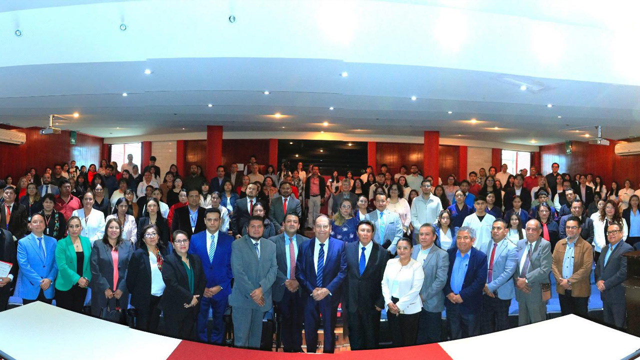 Coordinaciones de División presentan glosa del Estatuto General de la UATx