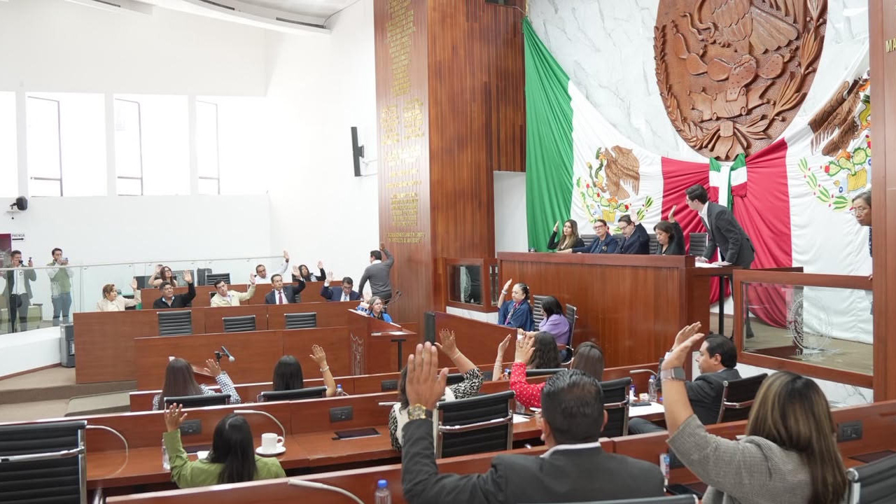 Avala LXV Legislatura donación de predio al ICATLAX