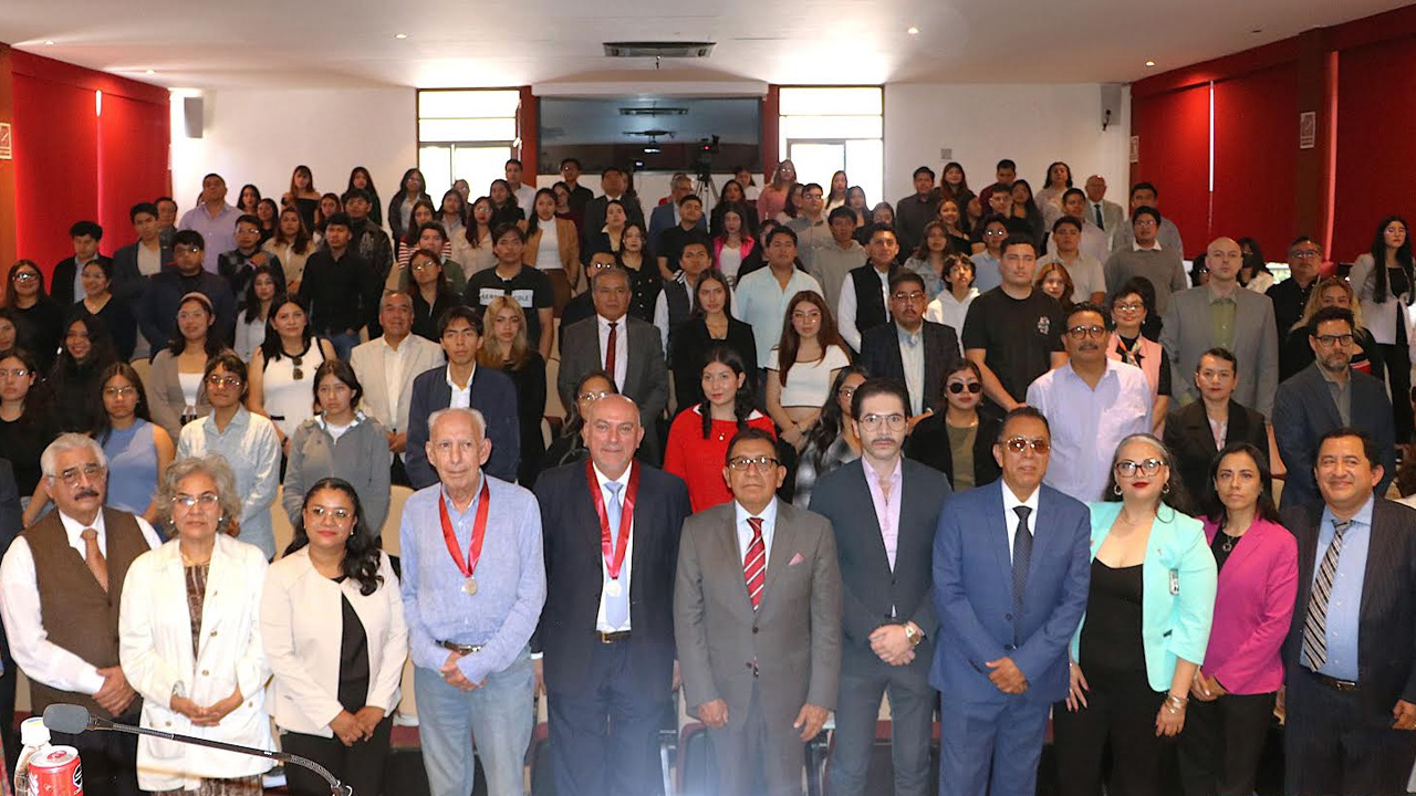 Conmemora el CIJUREP-UATx su 44 aniversario con la actualización de sus programas de maestría y doctorado bajo la filosofía del MHIC