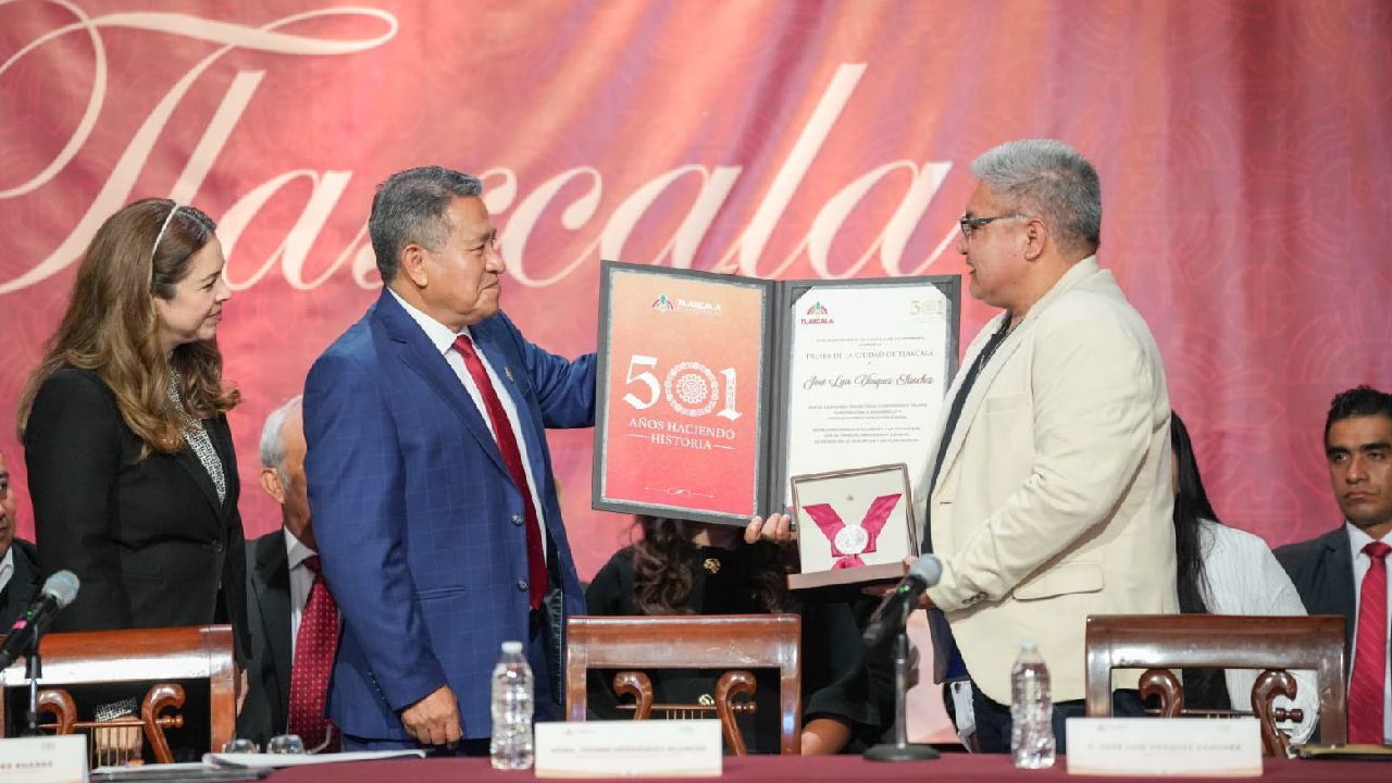 Entrega Ayuntamiento de Tlaxcala la Presea Tlaxcala 2026 al artesano José Luis Vázquez Sánchez