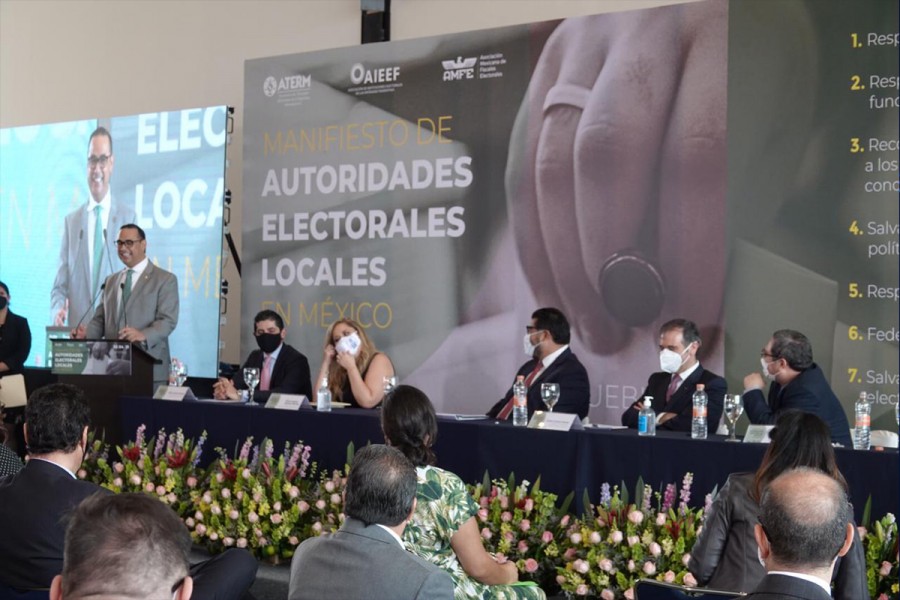 Firma TET el manifiesto nacional de autoridades electorales locales