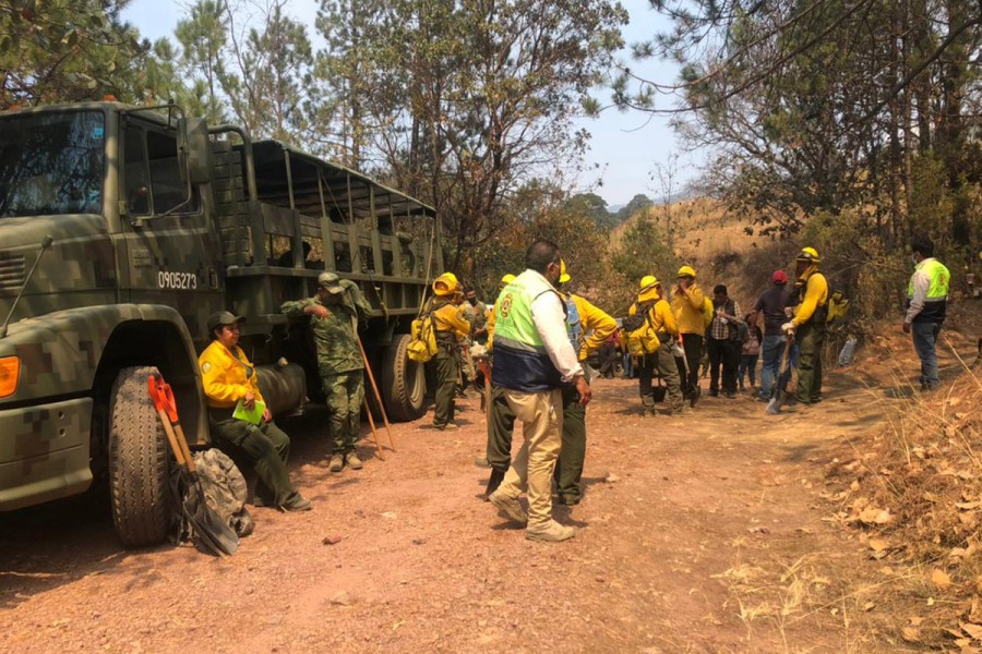 Activa CEPC sistema de comando de incidentes ante incendios forestales en Terrenate y Tlaxco